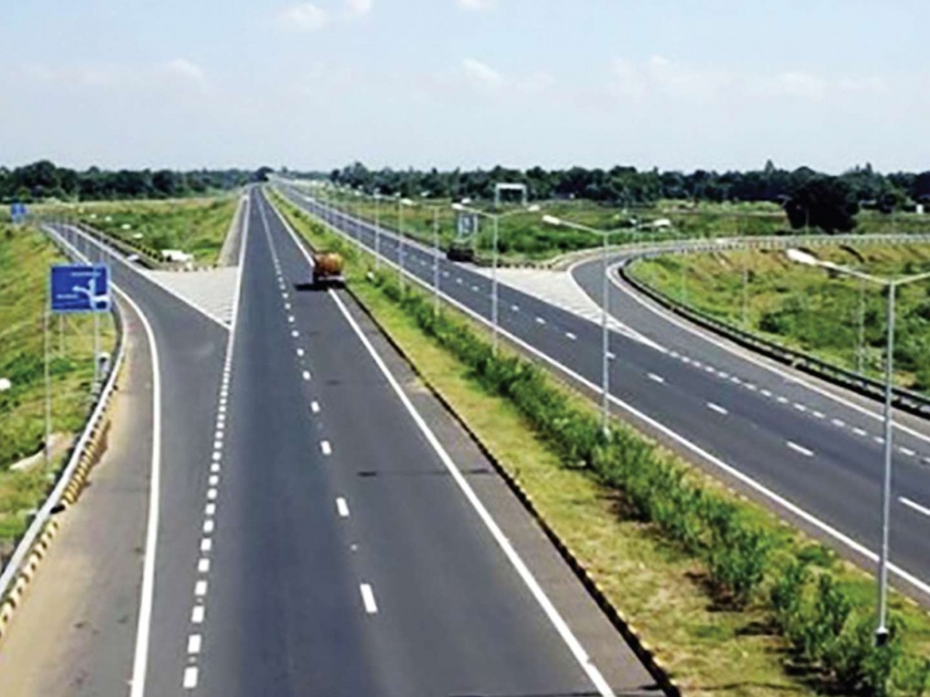 LIC to lend 1.25 lakh crores loan for the highway | महामार्गासाठी एलआयसी देणार १.२५ लाख कोटी रुपयांचे कर्ज