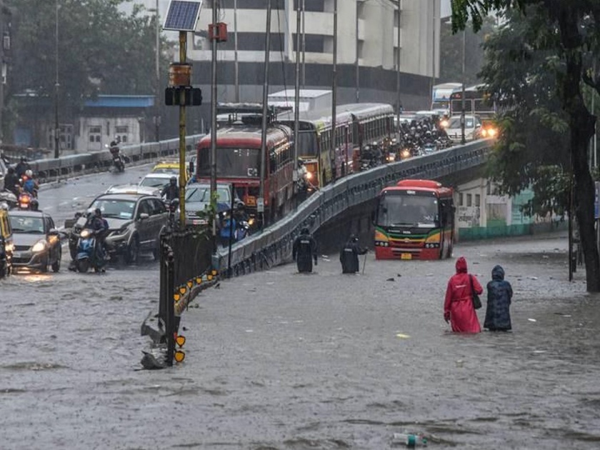 Heavy Rain In Mumbai 18 Days of high tide In Monsoon Meteorological Department Issued Alert | मुंबईकरांनो, पावसाच्या ४ महिन्यांत 'हे' १८ दिवस धोक्याचे; काळजी घ्या, सुरक्षित राहा!