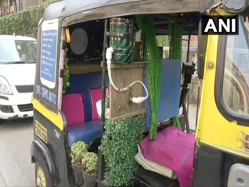 Satyawan Gite runs 'Mumbai's first home system auto-rickshaw' in city | सोयी-सुविधांनी सुसज्ज असलेली रिक्षा पाहिलीत का?