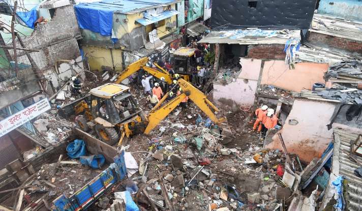 Malvani building accident, contractor arrested, police custody till June 16 | मालवणी दुर्घटना, इमारत बांधणाऱ्या कॉन्ट्रॅक्टरला 16 जूनपर्यंत पोलीस कोठडी