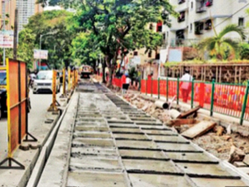 After the action, road works are underway; Concreting of blocked roads in Mumbai | कारवाईच्या बडग्यानंतर रस्त्यांची कामे मार्गी; मुंबईत रखडलेल्या रस्त्यांचे होणार काँक्रिटीकरण 