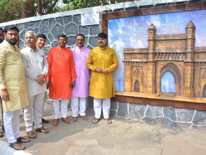 Beautification of three dimensional mural on behalf of the municipality for the first time in Mumbai | मुंबईत पहिल्यांदाच पालिकेच्यावतीने त्रिमितीय म्युरलचे सौंदर्यीकरण