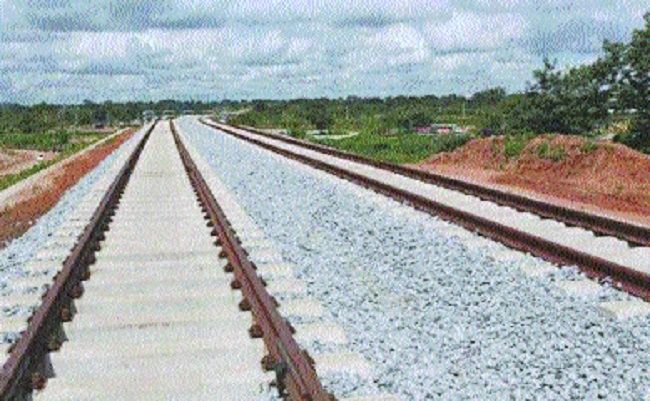 Trial run in the Nagpur-Chhindwara broad gauge section | नागपूर-छिंदवाडा ब्रॉडगेज सेक्शनमध्ये ट्रायल रन
