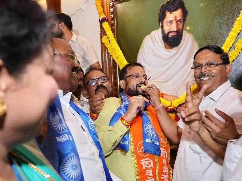 BJP leaders in Thane Lok Sabha Constituency-Mira Bhayander will campaign for the Mahayuti, will bring out the disgruntled | भाजपातील तिघांचाच राजीनामा, शिवसेनेला ठाणे सुटल्यानं होते नाराज; पदाधिकारी करणार महायुतीचा प्रचार 