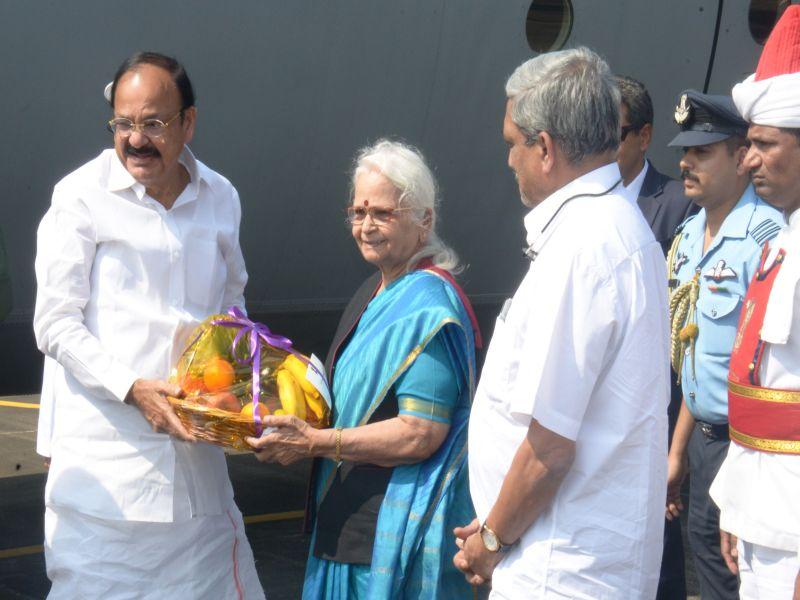 Several Union ministers, including the Vice President, visited Goa | उपराष्ट्रपतींसह अनेक केंद्रीय मंत्र्यांची गोव्याला भेट