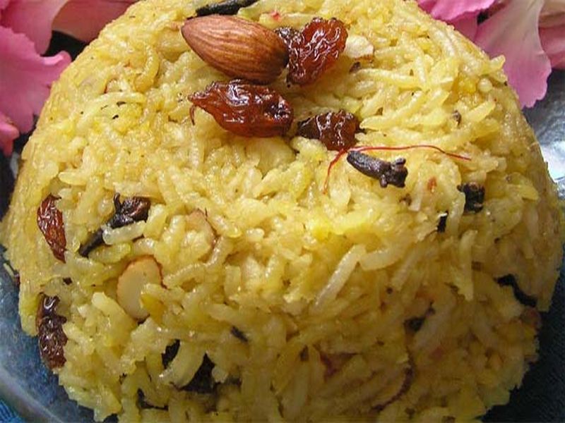 Gudi Padwa 2018: special food for gudhipadwa | Gudi Padwa 2018: श्रीखंड किंवा आम्रखंडाव्यतिरिक्त हे स्पेशल पदार्थही तयार करून पाहा