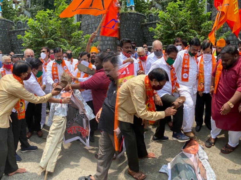Ulhasnagar Shiv Sena workers express anger over Narayan Ranes statue | उल्हासनगर : नारायण राणे यांच्या पुतळ्याला, प्रतिमेला जोडे मारत शिवसैनिकांकडून संताप व्यक्त