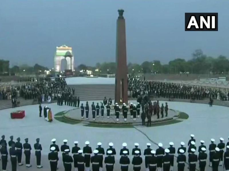 At War Memorial Launch, PM Modi Raises Rafale, Attacks Gandhi Family | राष्ट्रीय युद्ध स्मारकाचे लोकार्पण; मोदींचा काँग्रेसवर वार