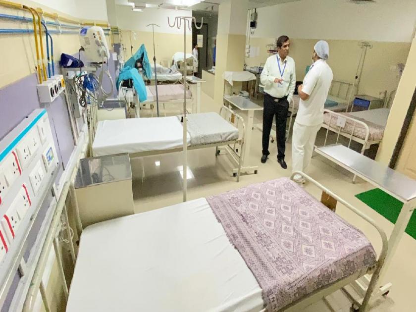 15 beds reserved in 3 hospitals to fight heat stroke First Aid facility in 24 Civil Health Centres | उष्माघाताशी लढण्यासाठी ३ रुग्णालयांत १५ बेड आरक्षित; २४ नागरी आरोग्य केंद्रांत प्रथमोपचाराची सोय 