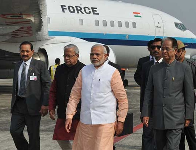 Who will spend the 'government' visits of Modi ?; Modi keeps combining official travel with BJP events | कोण करणार मोदींच्या या 'सरकारी' दौऱ्यांचा खर्च?; कारण, कार्य होतंय घरचं!