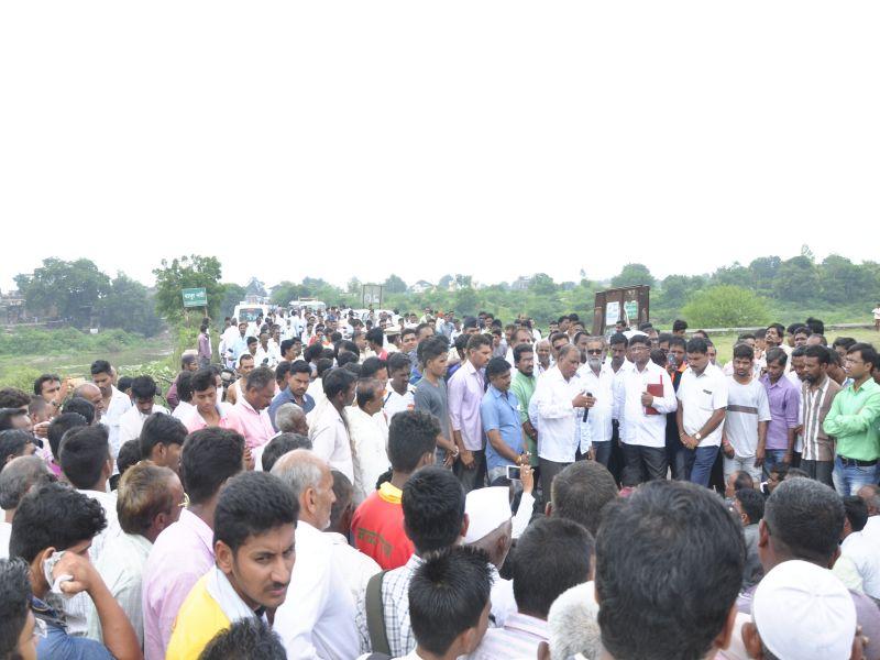 The agitation for the water of Waghur has sparked | वाघूरच्या पाण्यासाठी आंदोलनाची ठिणगी पेटली