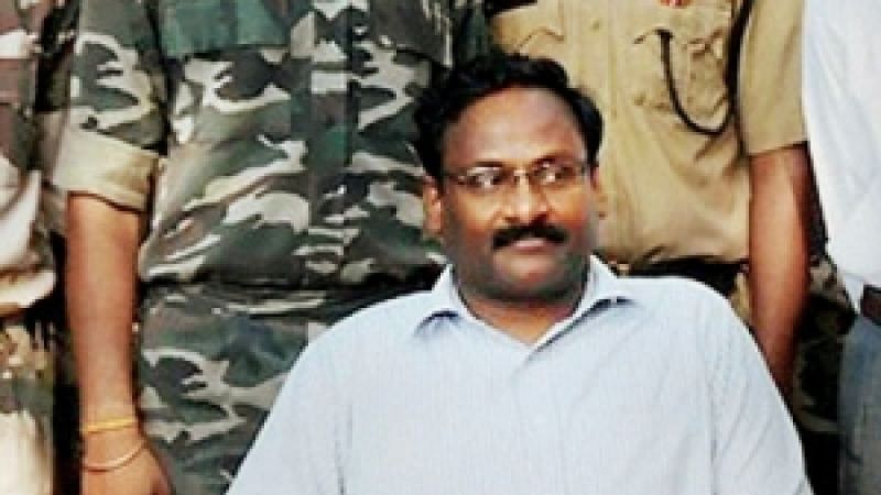 Give bail to Maoist Saibaba for treatment | माओवादी साईबाबाला उपचारासाठी जामीन द्या