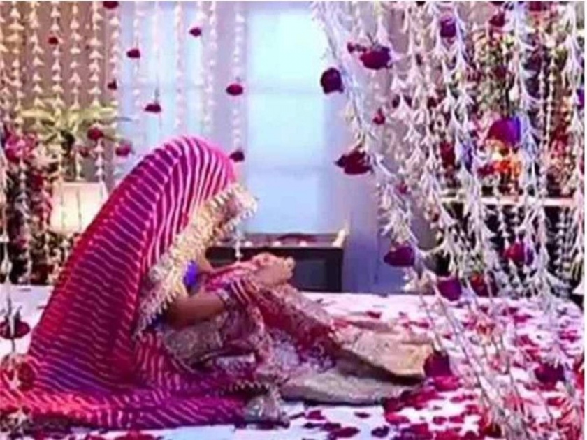 in uttar pradesh groom found his newly married bride is transgender on first night | लग्नाच्या पहिल्या रात्रीच पत्नीचं बिंग फुटलं; पतीनं कुटुंबासह थेट पोलीस स्टेशन गाठलं