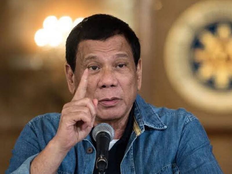 Go to India Philippines President on People Refusing Vaccine | 'कोरोना विरोधी लस टोचून घ्यायची नसेल तर भारतात जा'; फिलीपिन्स पंतप्रधानांच्या विधानानं खळबळ