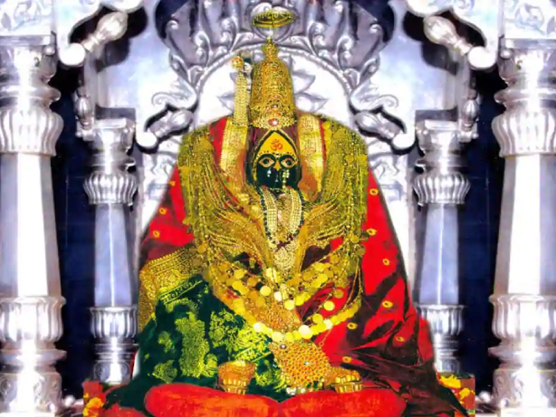 Navratri 2021: Worship Goddess and Mahagauri Stotra on Mahaashtami for happiness and good fortune! | Navratri 2021 : सुख व सौभाग्यप्राप्तीसाठी महाअष्टमीला करा देवीची पूजा आणि महागौरी स्तोत्र!