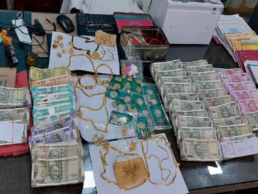 odisha vigilance raid seizure of record cash recovery and other valuables | सव्वा किलो सोने, १.३६ कोटी रोख; अधिकाऱ्यांना घबाड सापडले, 'या' कारवाईनं विक्रम मोडले