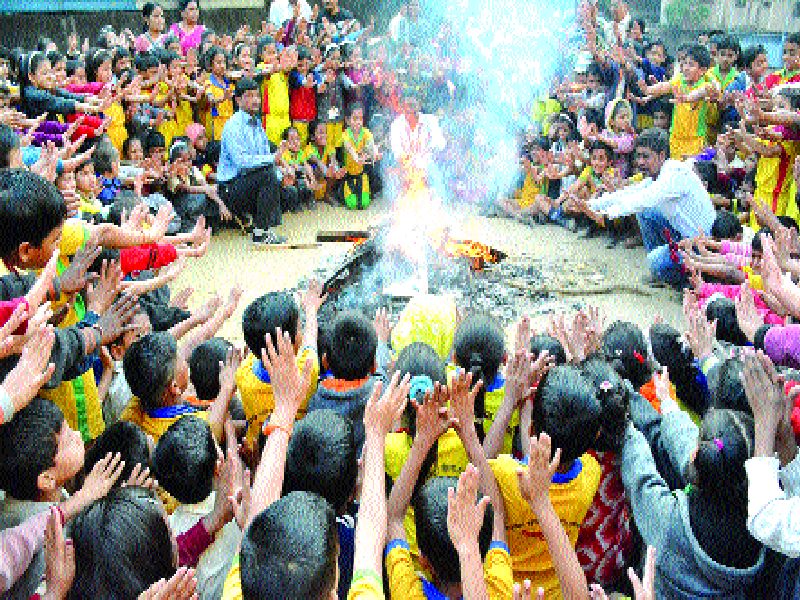  Kalyan-Dombivli New Year's Celebrations, Thirty First Dakaya | कल्याण-डोंबिवलीत नववर्ष जल्लोष, थर्टी फर्स्ट दणक्यात