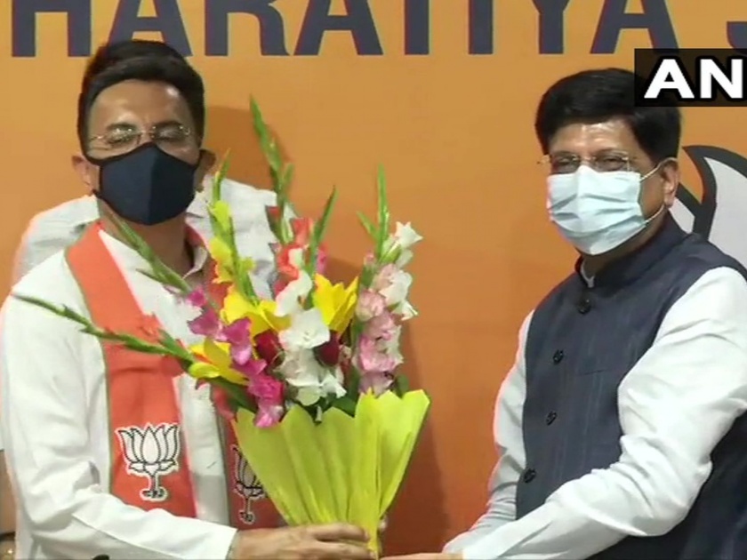 Congress leader Jitin Prasada joins BJP in the presence of Union Miniter Piyush Goyal | Jitin Prasad: ... म्हणून काँग्रेससोबतचा तीन पिढ्यांचा संबंध तोडला; जितिन प्रसाद यांचा भाजपात प्रवेश
