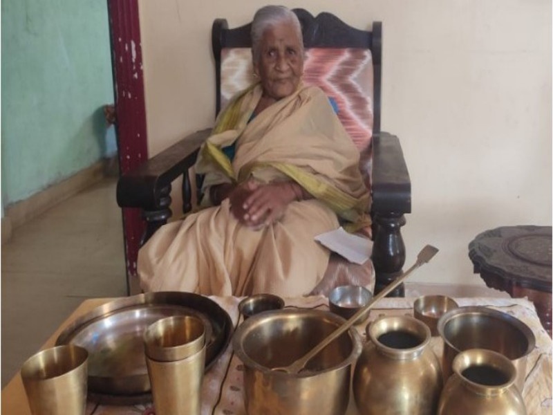 Kashibai Gaikwad passed away who fed food to Dr.Babasaheb Ambedkar | डॉ. बाबासाहेब आंबेडकर यांना जेवण खाऊ घालणाऱ्या काशीबाई गायकवाड यांचं निधन