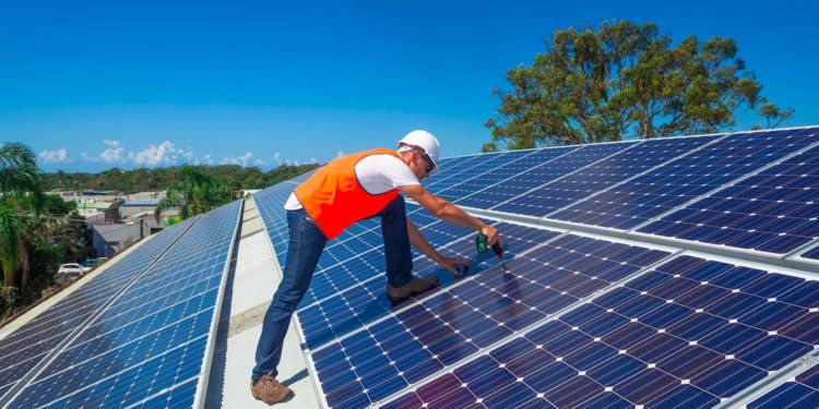 Nagpur Municipal Corporation's savings of 535 crores will be due to solar energy | सौर ऊर्जेमुळे नागपूर मनपाची होणार ५३५ कोटींची बचत