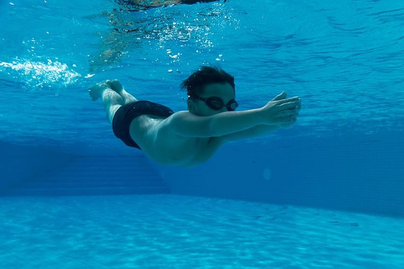Now play 'indoor', also do swimming: orders of Municipal Commissioner | आता ‘इन्डोअर’ खेळा, स्विमिंगही करा : मनपा आयुक्तांचे आदेश