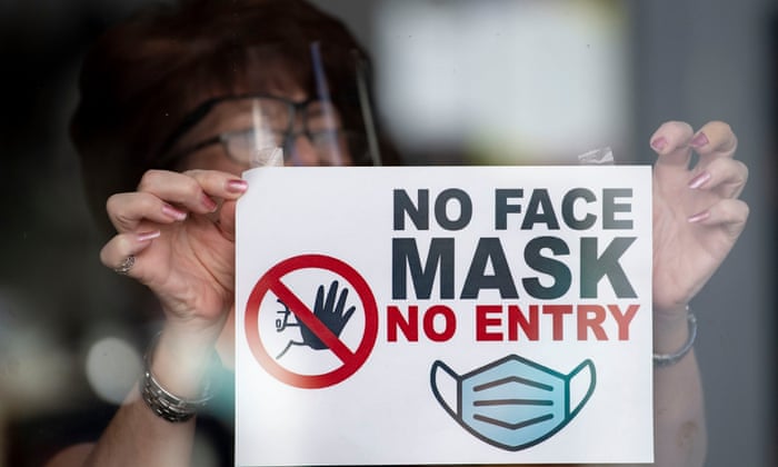 7,000 Nashik residents without masks fined | विना मास्क फिरणाऱ्या 7 हजार नाशिककरांना दंडाचा दणका