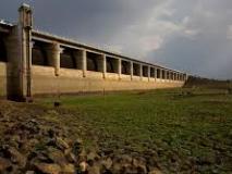 28 small dry projects in Buldhana district; Water supply affected! | बुलडाणा जिल्ह्यातील २९ लघु प्रकल्प कोरडे; पाणी पुरवठा प्रभावित!