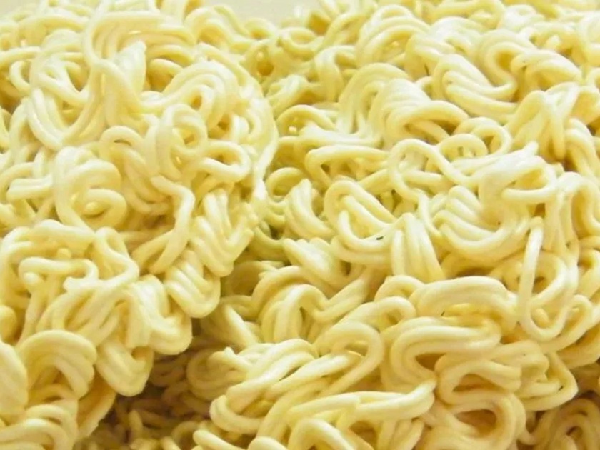Lakhs of noodles seized from Mumbra FDA action | मुंब्य्रातून पावणेसात लाखांच्या नूडल्स जप्त; एफडीएसची कारवाई