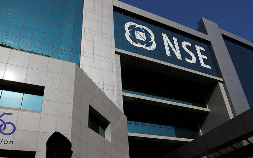 SEBI gives penalty of Rs 11 crore to NSE | सेबीने एनएसईला ठोठावला अकराशे कोटींचा दंड