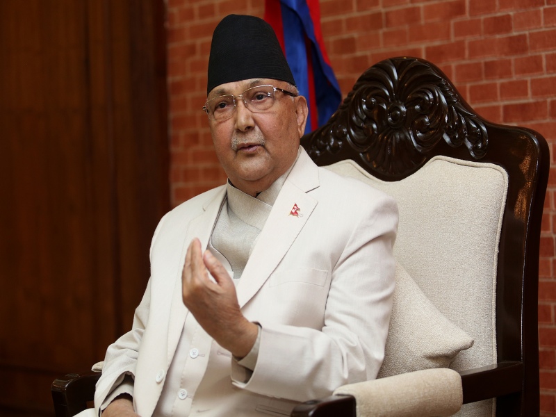 Nepal's political stalemate is not over; The diligent efforts of senior leaders | नेपाळमधील राजकीय पेच सुटेना; वरिष्ठ नेत्यांचे कसोशीने प्रयत्न
