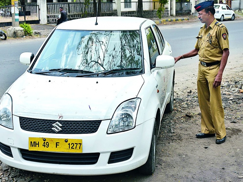 Death of Ola cab driver's in car at Nagpur | नागपुरात ओला कॅब चालकाचा कारमध्येच मृत्यू