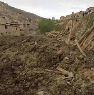 People killed in flood-hit Afghanistan in 2 thousand people | अफगाणमधील भूस्खलनात २ हजारांवर लोकांचा बळी