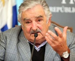 The criticism of FIFA official from the President of Uruguay | उरुग्वेच्या राष्ट्रपतींकडून फिफा अधिका:यांवर टीका