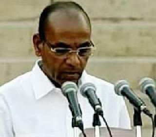 After returning from Modi, the resignation of the minister will be given to Anant Geete | मोदी परतल्यावर अनंत गीते देणार मंत्रिपदाचा राजीनामा