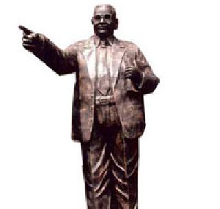 Babasaheb Ambedkar statue to be raised in Japan | जपानमध्ये उभारणार बाबासाहेब आंबेडकरांचा पुतळा