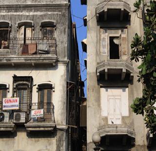 557 buildings in Mumbai are dangerous | मुंबईतील ५५७ इमारती धोकादायक