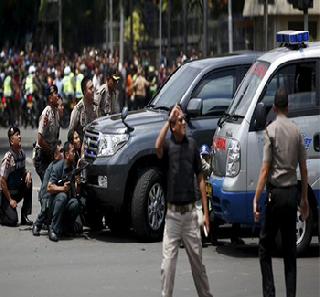 Four militants killed in Jakarta, four terrorists killed | जकार्तामध्ये चकमक संपली, चार अतिरेकी ठार