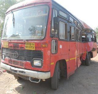 20 passengers were injured in a bus accident in Aurangabad | औरंगाबादमध्ये बस अपघातात 20 प्रवासी जखमी