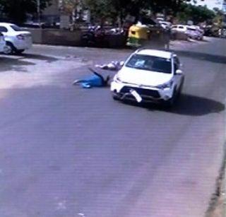Video - hit and run case in Ahmedabad | व्हिडिओ - अहमदाबादमध्ये हिट अॅण्ड रन प्रकरण