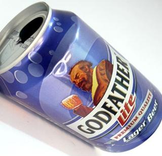Petition in High Court, 'Godfather' beer hurt religious sentiments | 'गॉड फादर' बीअरमुळे धार्मिक भावना दुखावल्या, हायकोर्टात याचिका