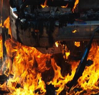 19 buses burnt in Nashik Tension | नाशिकच्या तणावात १९ बस जळाल्या