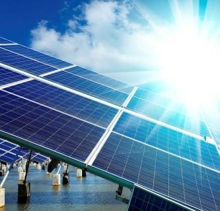 Chinese investment in solar energy and electronic sector! | सौरऊर्जा अन् इलेक्ट्रॉनिक क्षेत्रात चिनी गुंतवणूक!