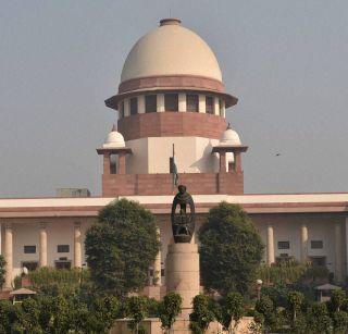 The gifts received by the leaders and officials are not the official property - the Supreme Court | नेते, अधिका-यांना मिळणा-या भेटवस्तू अधिकृत संपत्ती नाही - सर्वोच्च न्यायालय
