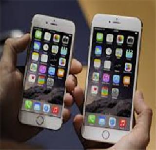 126 iPhone seized from the airport | विमानतळावरून १२६ आयफोन जप्त