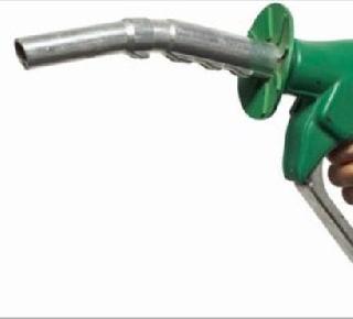 Petrol will be expensive in Goa, cancellation of vehicles | गोव्यात पेट्रोल महागले, वाहनांसाठी प्रवेश कर रद्द