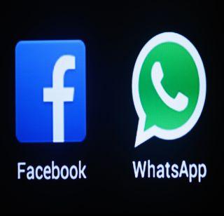 Will WhatsApp be banned? Hearing on April 18 | व्हॉट्सअॅपवर निर्बंध येणार? 18 एप्रिलला होणार सुनावणी