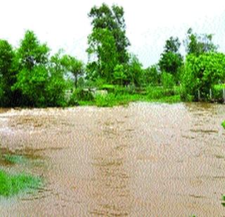 Will get rid of Vikramgad, many bridges under water | विक्रमगडमध्ये मुसळणार, अनेक पूल पाण्याखाली