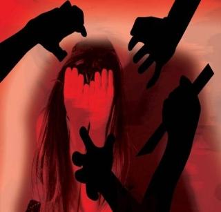 In Latur gang violence at a woman, the accused absconded | लातूरमध्ये महिलेवर सामूहिक अत्याचार, आरोपी फरार
