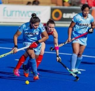 Indian women's hockey team defeats Argentina | भारतीय महिला हॉकी संघ अर्जेंटिनाकडून पराभूत