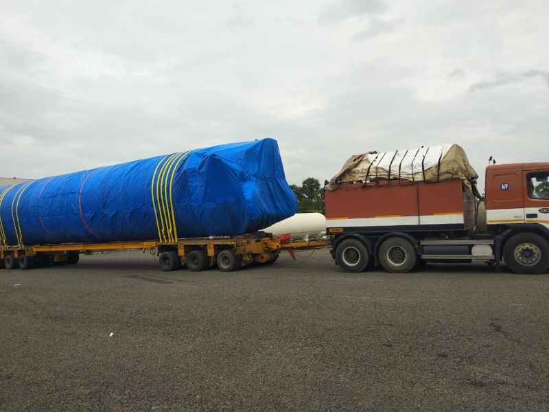 Oxygen storage jumbo tank arrives in Nagpur: 125 MT storage capacity | ऑक्सिजन स्टोरेज जम्बो टँक नागपुरात दाखल : १२५ मेट्रिक टन साठवणूक क्षमता 